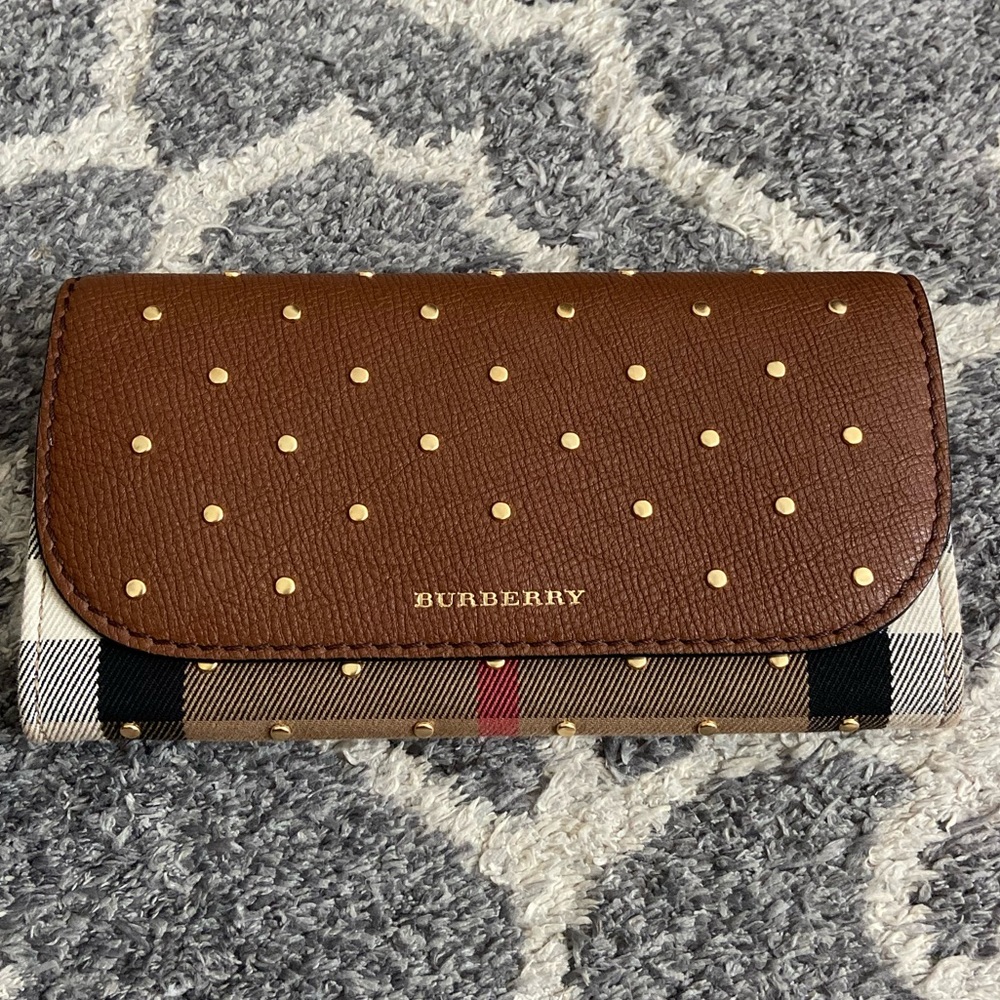 Burberry studded wallet